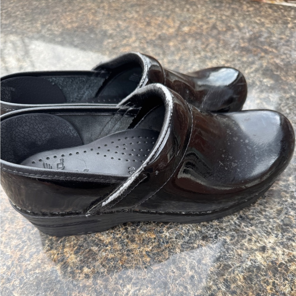 Dansko Patent Leather Black Clogs size 39